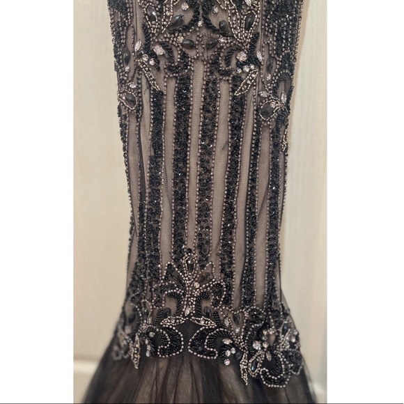 Evening gown✨ - Picture 4 of 10